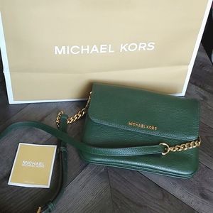 MICHAEL KORS Bedford Pebbled Leather Crossbody Bag